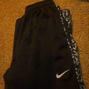 nike sweats